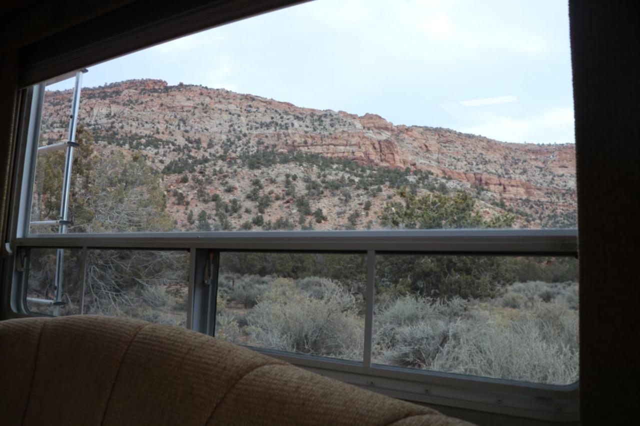 Отель Camp Valhalla At Zion Colorado City Экстерьер фото