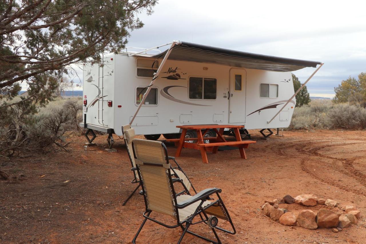 Отель Camp Valhalla At Zion Colorado City Экстерьер фото