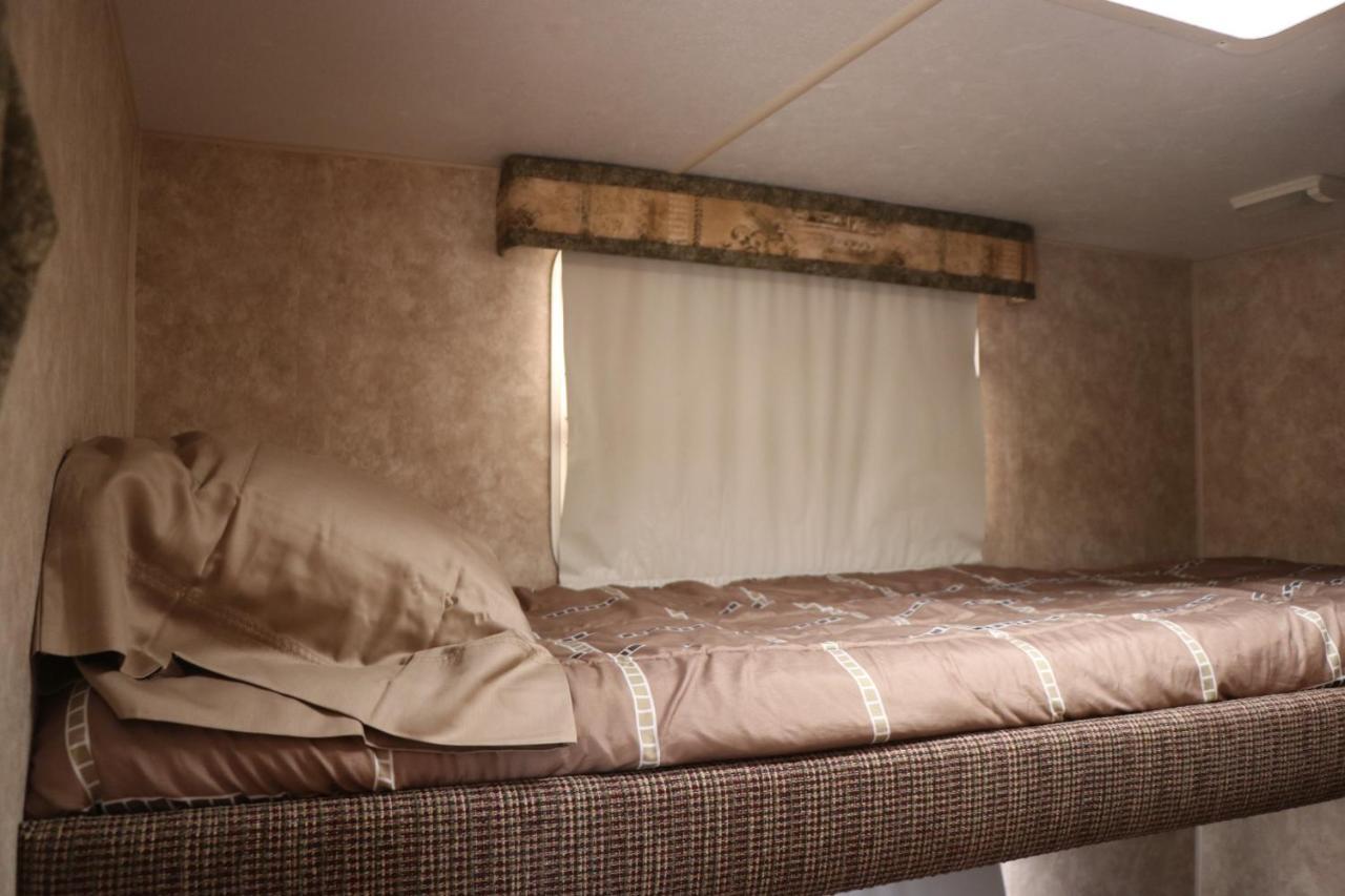 Отель Camp Valhalla At Zion Colorado City Экстерьер фото